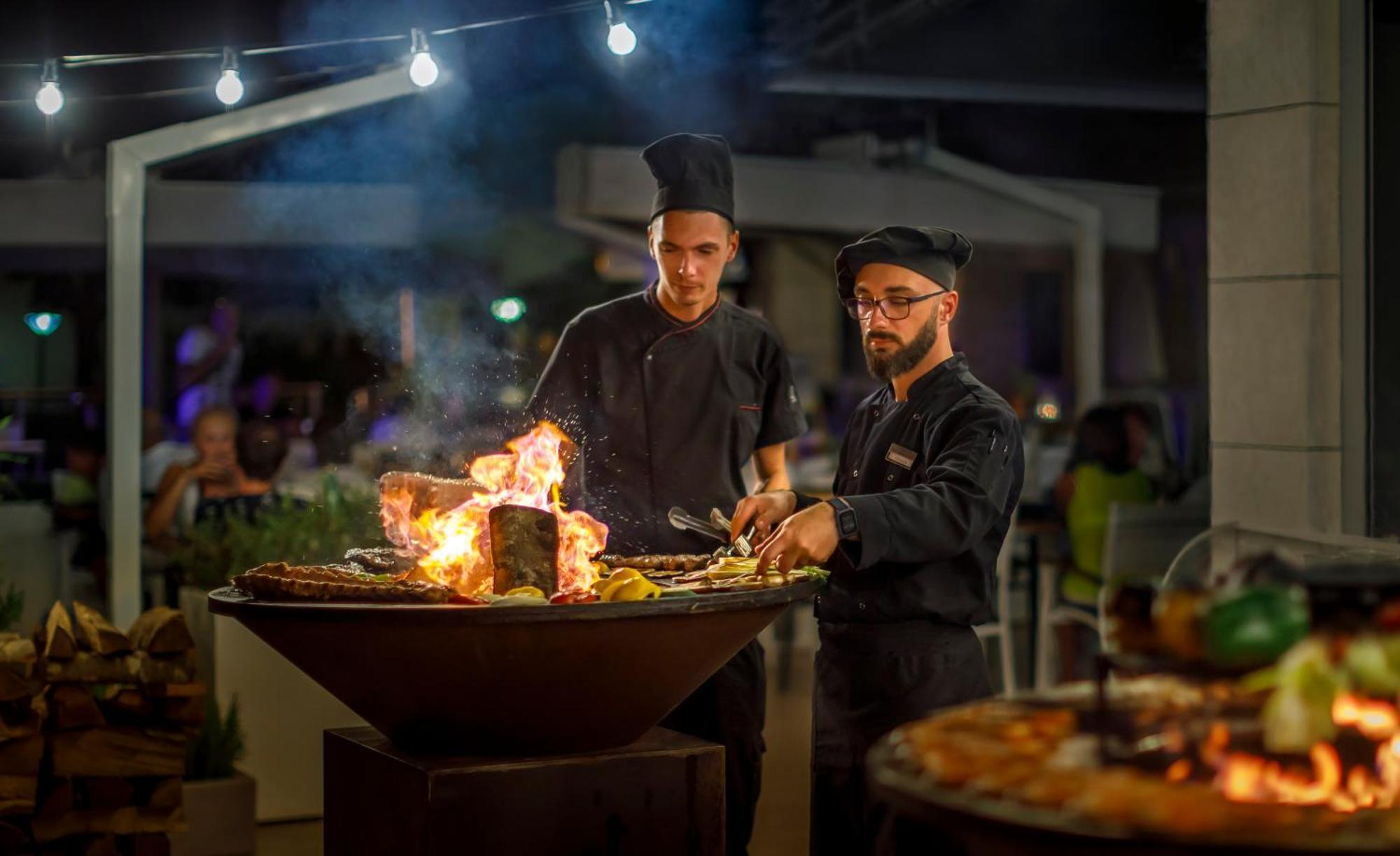 Maistra Select Belvedere Resort Vrsar Bagian luar foto