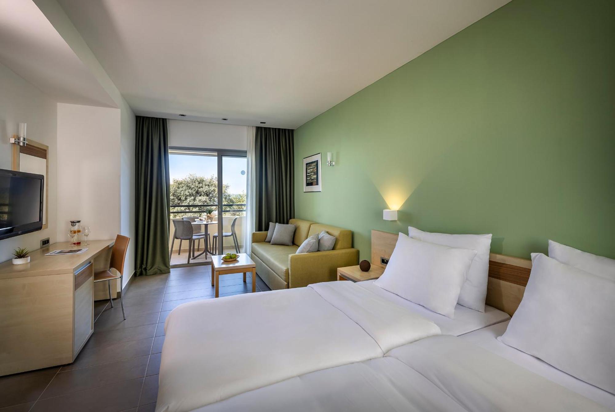 Maistra Select Belvedere Resort Vrsar Bagian luar foto
